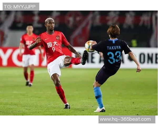 鲁能与恒大激战正酣实时比分更新及精彩瞬间回顾 鲁能与恒大激战正酣实时比分更新及精彩瞬间回顾